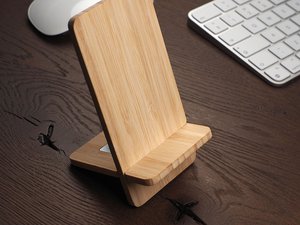 Support de téléphone en bois 1834292